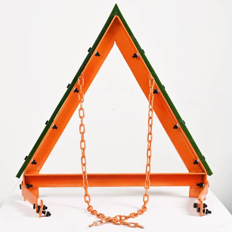 V-Plow Belt Cleaner for conveyor system